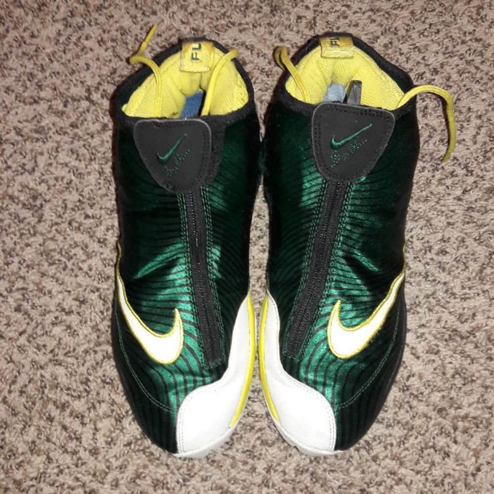 Nike air flight GP the sole collector authentic